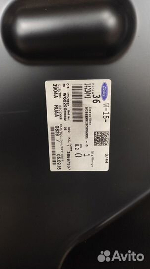 Боковина кузова левая правая Ford Galaxy