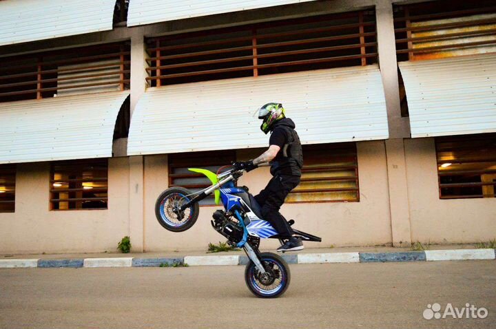 Мотоинструктор Стантрайдинг инструктор по вождению