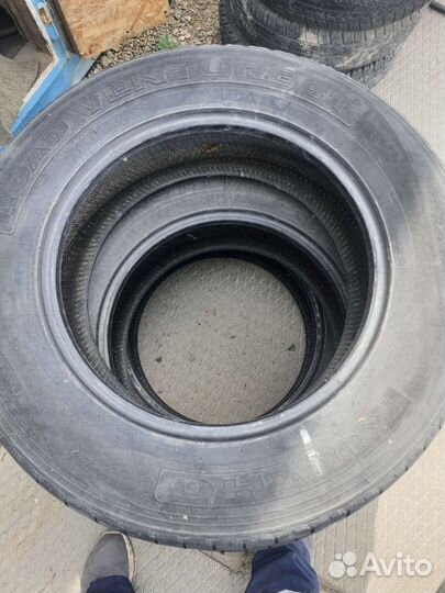 Kumho Road Venture ST KL16 235/65 R17 104H