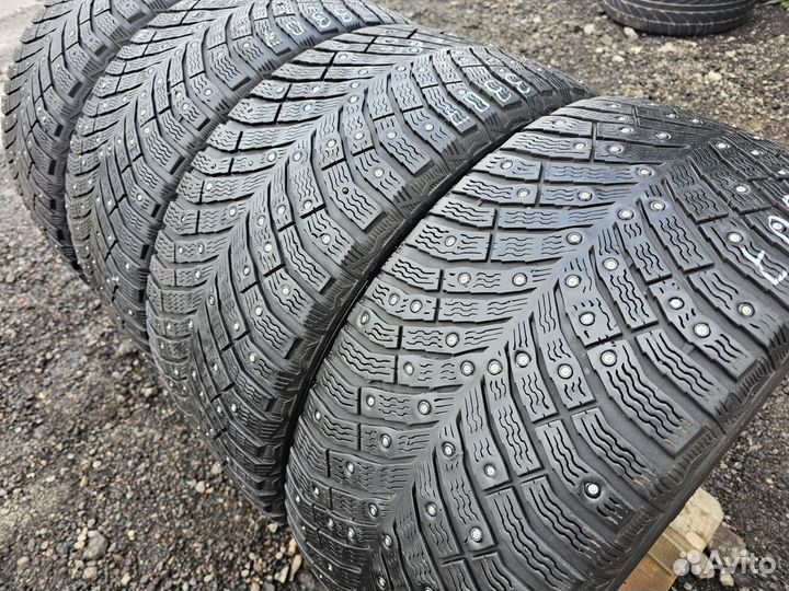 Michelin X-Ice North 4 255/35 R19 96H