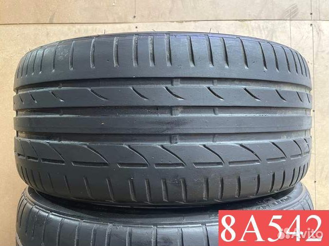 Bridgestone Potenza S001 235/35 R19 87M