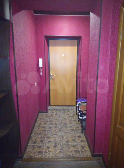 Комната 9 м² в 2-к., 8/14 эт.