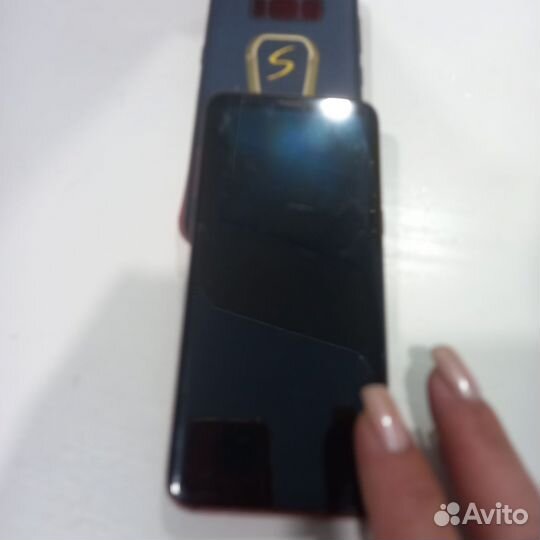 Samsung Galaxy C8, 4/64 ГБ