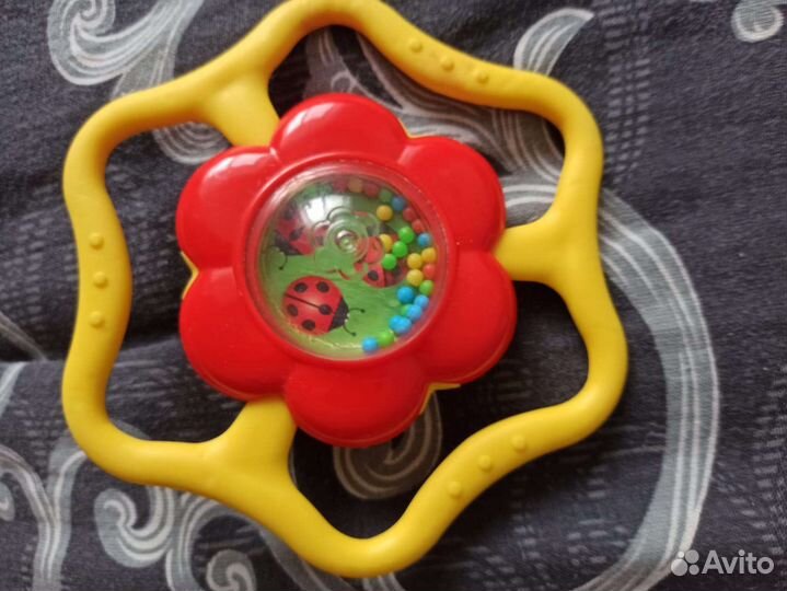 Развивающие игрушки