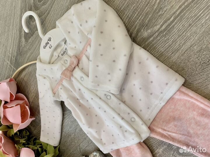 Велюровый комплект для малышки