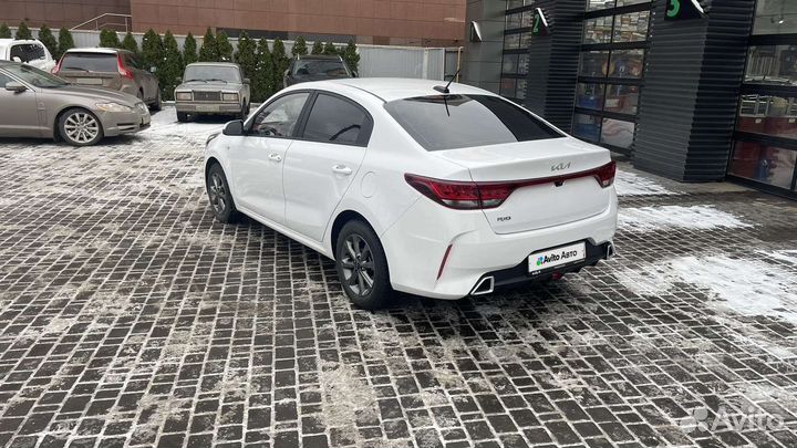Kia Rio 1.6 AT, 2022, 13 600 км