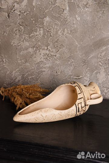 Ваза античная амфора