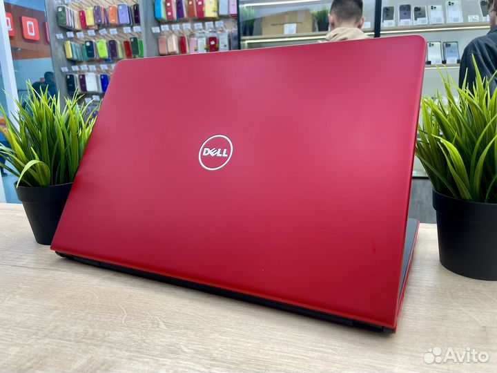 Ноутбук Dell i3-6/ 8Gb/ Radeon 2Gb/SSD
