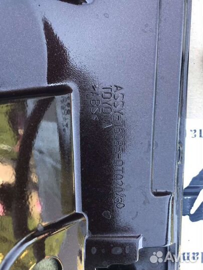 Спойлер задний toyota venza