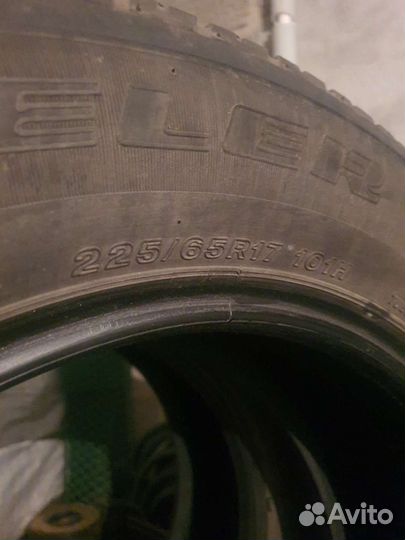 Bridgestone Dueler H/T 687 225/65 R17