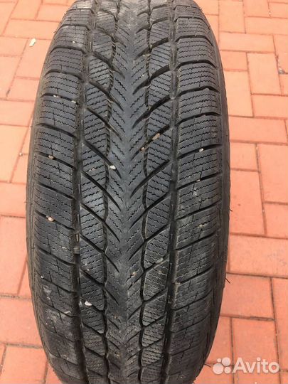 Davanti Wintoura 185/60 R15 88