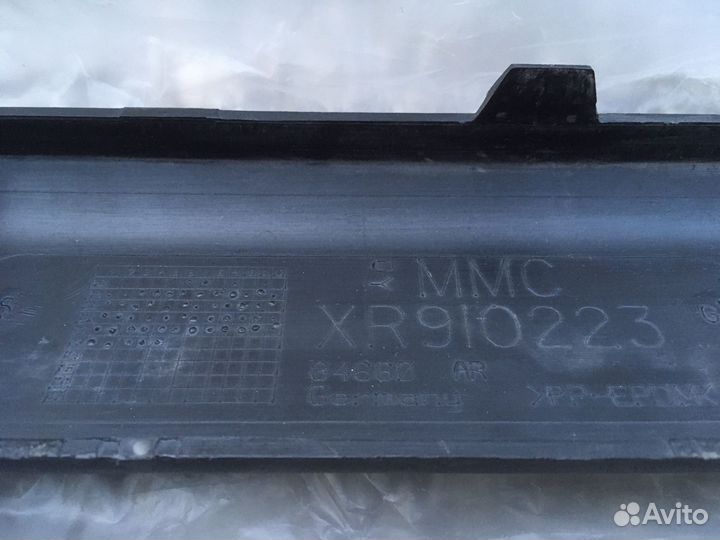 Молдинг заднего бампера Carisma