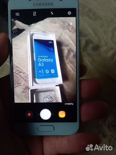 Samsung Galaxy A3 (2017) SM-A320F/DS, 2/16 ГБ