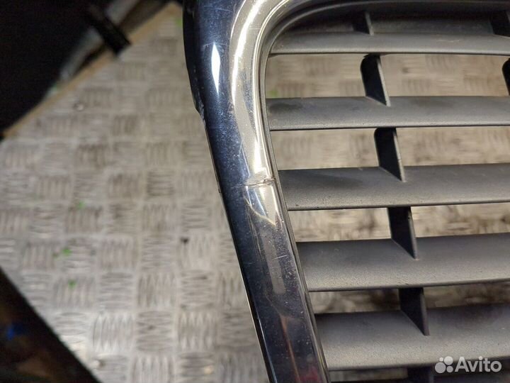 Решетка радиатора Audi A6 (C6), 2006