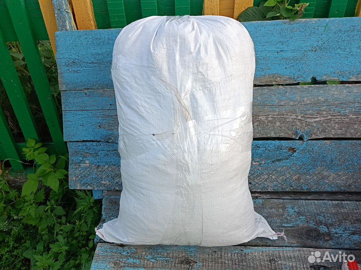 Вещи зимние, куртки кофты женские