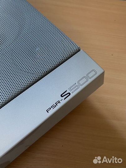 Новый Синтезатор Yamaha psr-S500