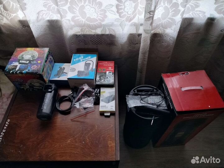 Колонка и так далее