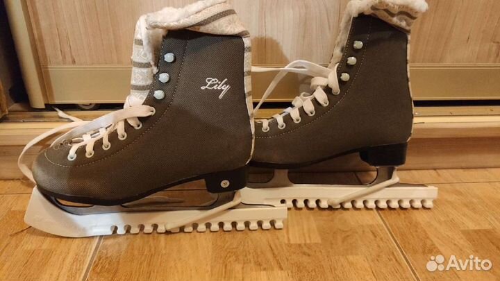 Коньки для фигурного катания 35 размер
