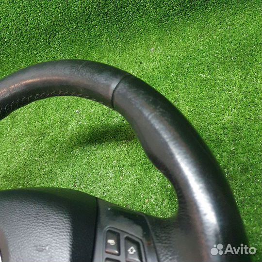 Руль (рулевое колесо) BMW E87