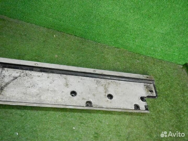 Накладка на порог (наружная) Mercedes-Benz G-Class