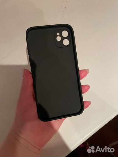 Чехол на iPhone 11