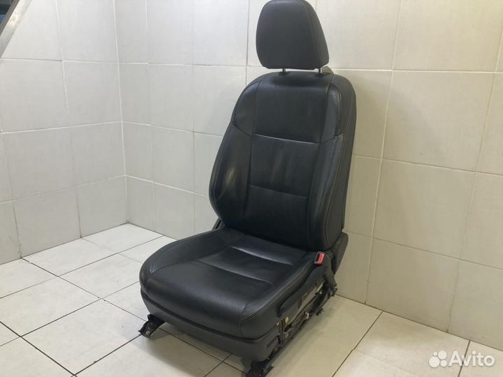 Сиденье переднее правое Lexus GS GS350 L10 GRL10
