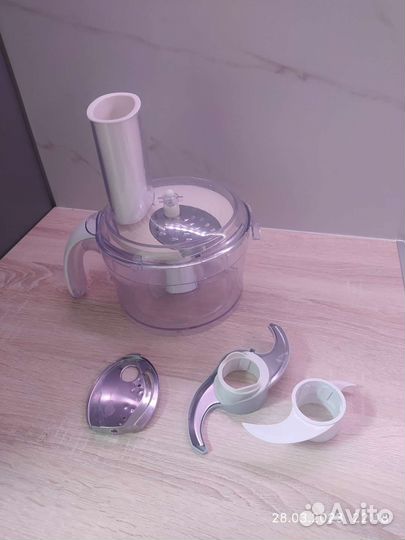 Кухонный комбайн Philips HR7755