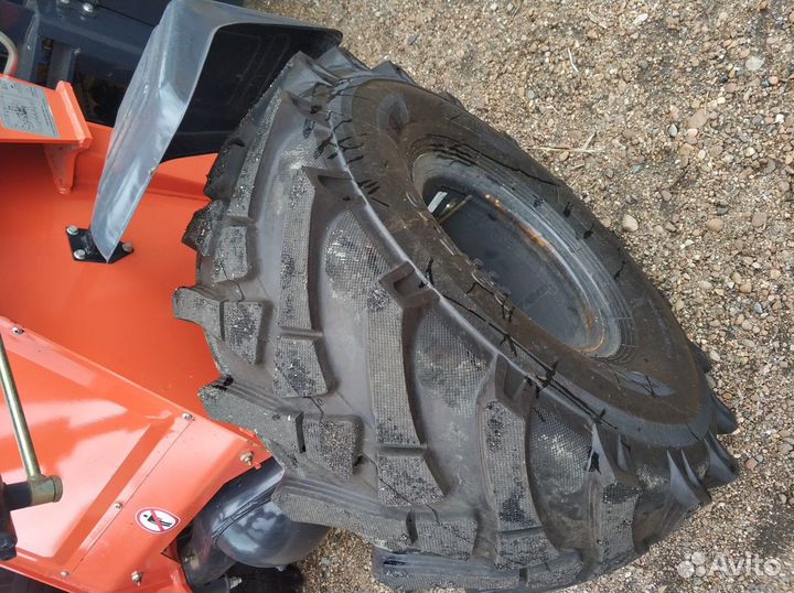 Фронтальный погрузчик Molot 180, 2023