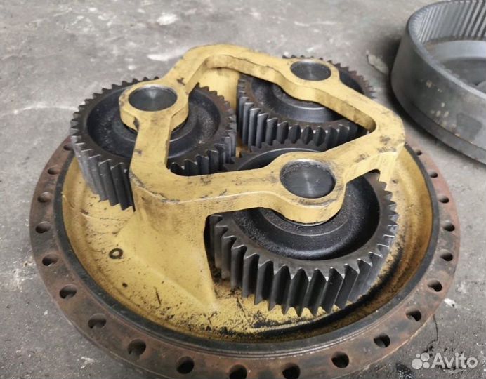 Редуктор хода CAT D6N 260-6649