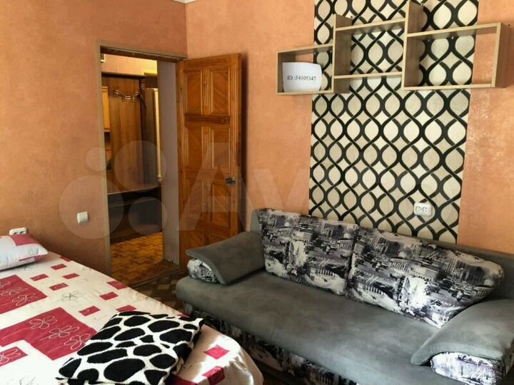 Дом 50 м² на участке 1 сот.