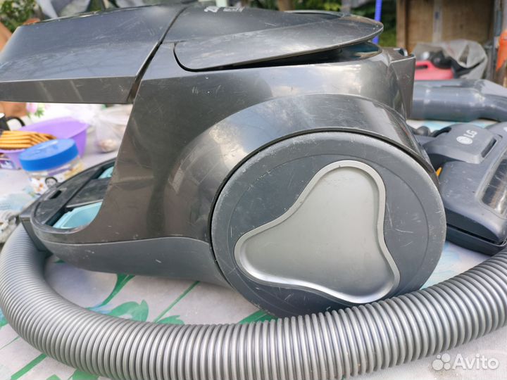 Пылесос LG на запчасти