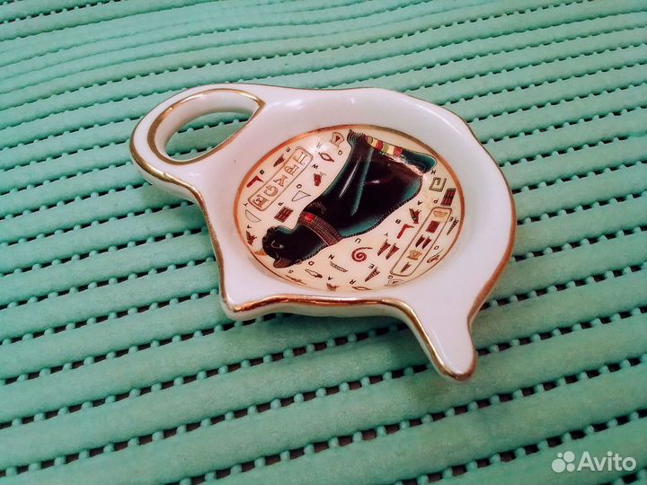 Тарелочка Чёрная Кошка Символ Египта