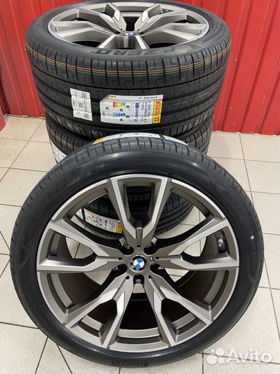 R22 Pirelli P Zero PZ4 275/40, PCD 5x112 DIA 66.6
