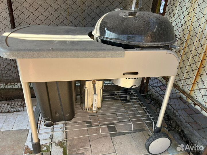 Угольный гриль Weber Perfomer USA настоящий