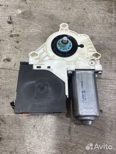 Стеклоподъемник электр. передний правый seat Toled