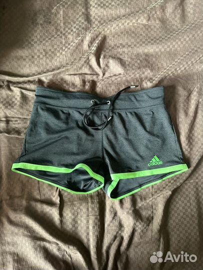 Шорты спортивные женские adidas