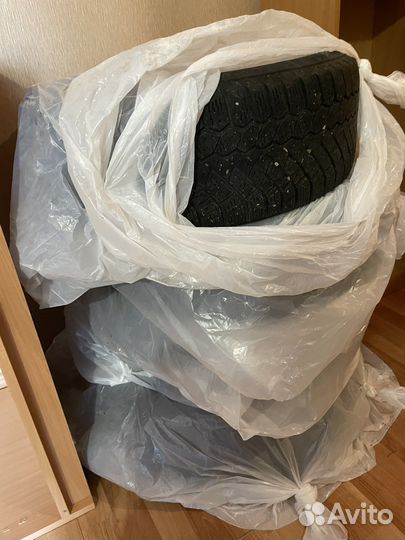 Formula Ice 205/55 R16