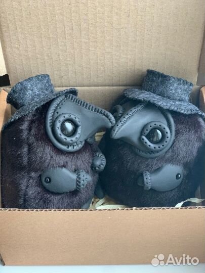 Чумной доктор игрушка кукла