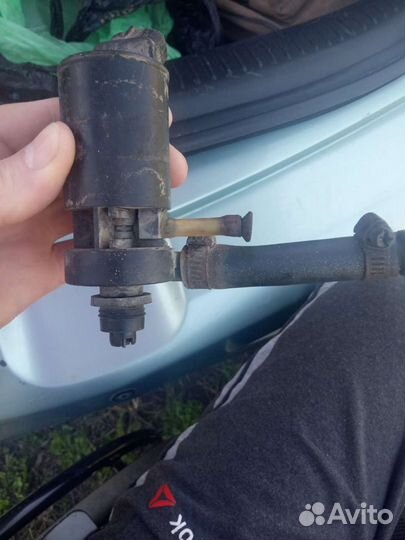 Носос омывателя Мазда 3