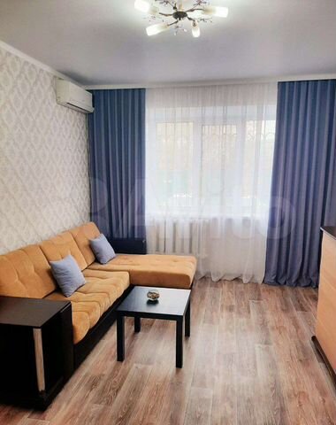 2-к. квартира, 55 м², 1/6 эт.