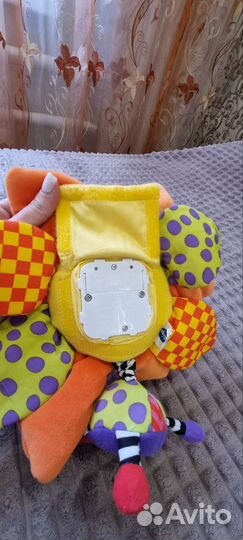 Игрушка на коляску