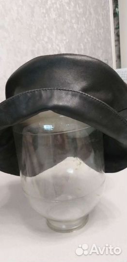 Шляпа кожаная