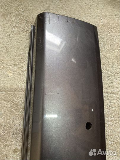 Накладка двери багажника Mitsubishi Outlander XL