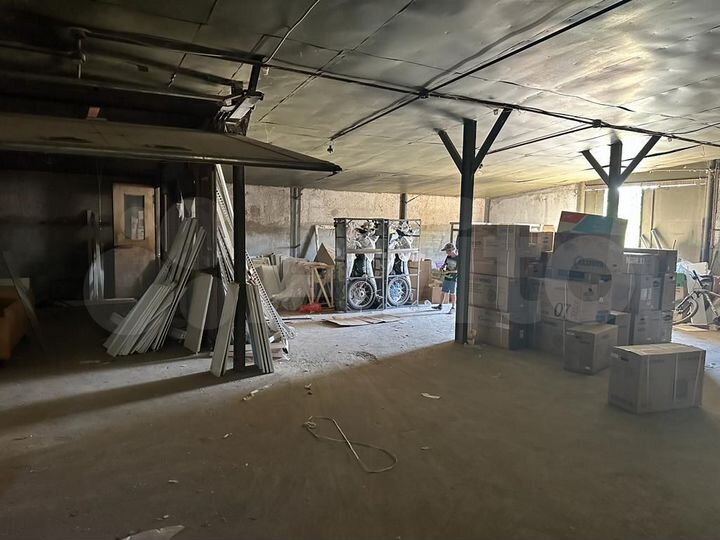 Склад, 310 м²