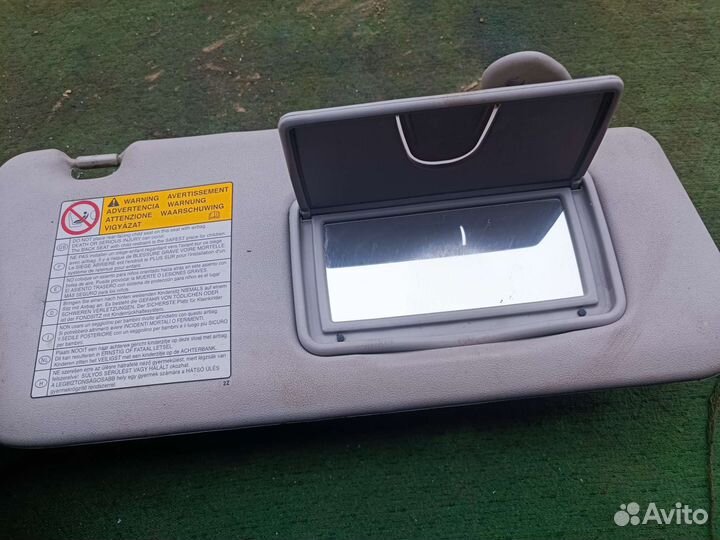 Солнцезащитный козырек Сузуки Гранд витара 2008 г