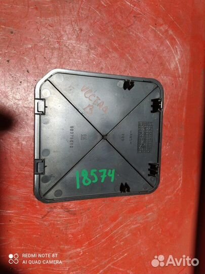 Заглушка багажника Opel Vectra B седан 1.6I 1995