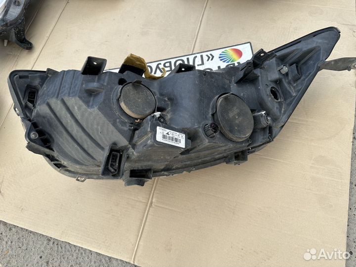 Фара правая Iveco Daily