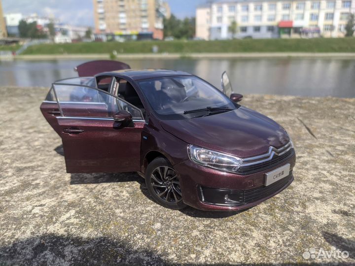 Citroen C4 1:18