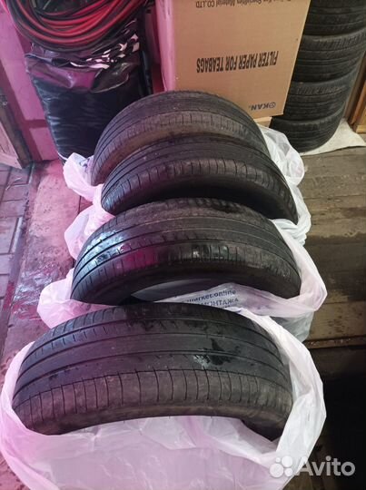 Michelin Radial XSE 225/60 R18