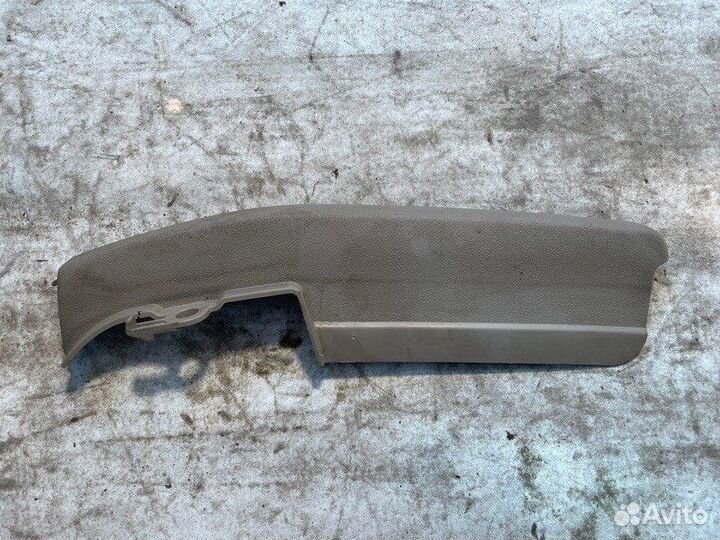 Накладка правая Scania